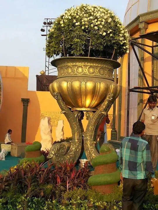 Gold FRP urn planter